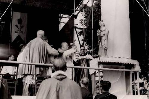 1955 Blessing of New Statue