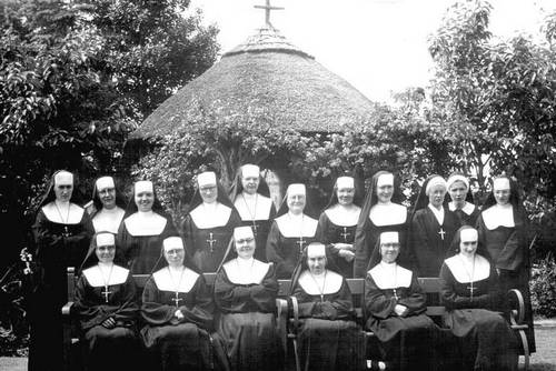 A Photo of the Sisters of St Louis