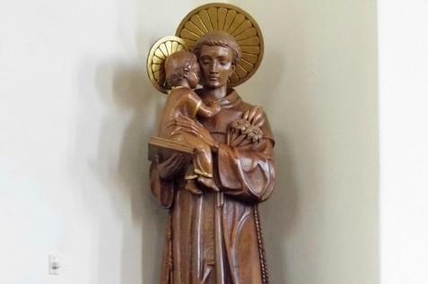 1981 Statue of St Anthony