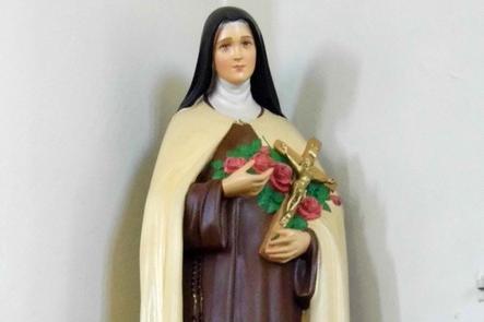 2002 Statue of St Therese